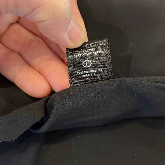 VGUC Robert Rodriguez skirt - Picture 10 of 10